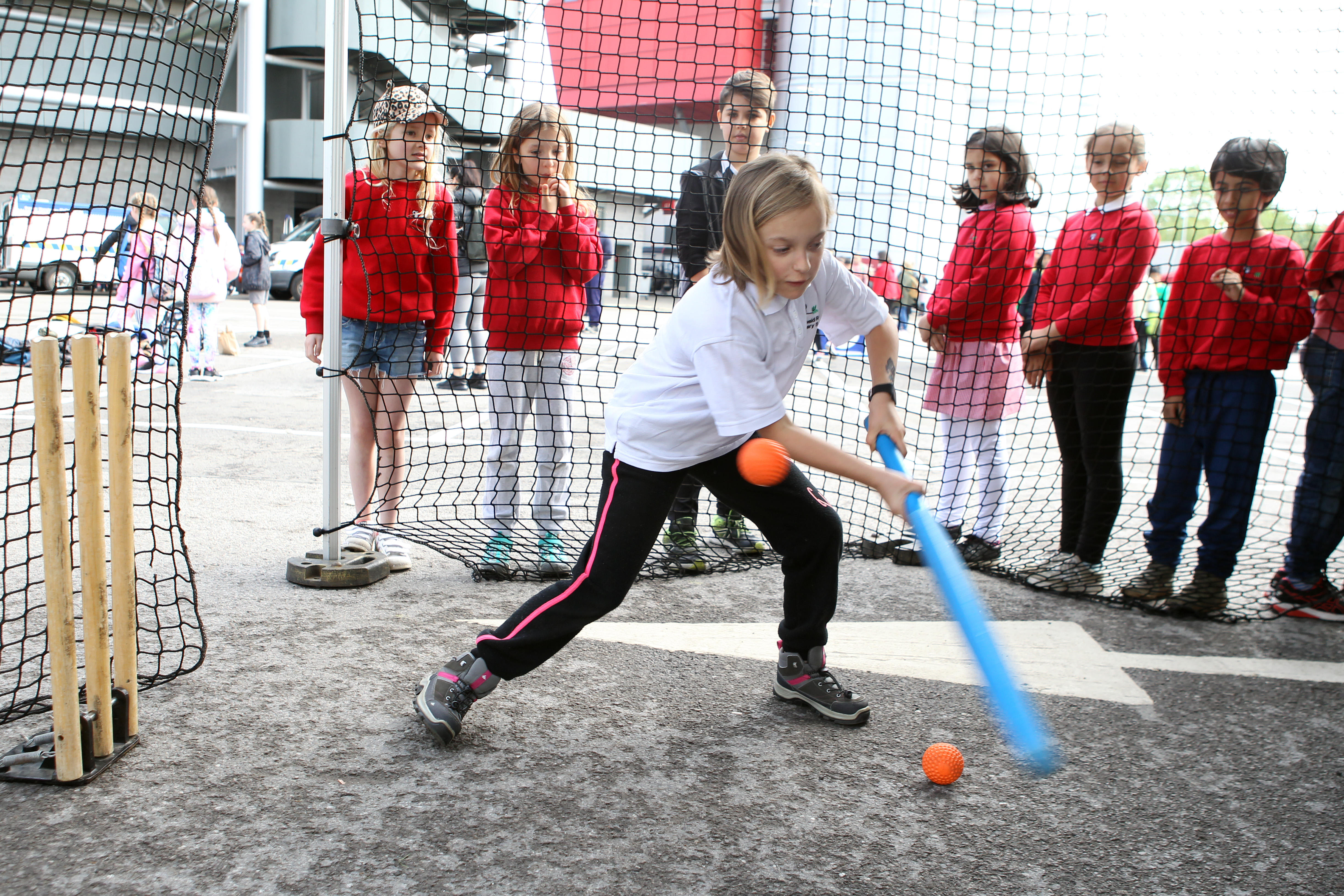 schools cricket 1 9.jpg