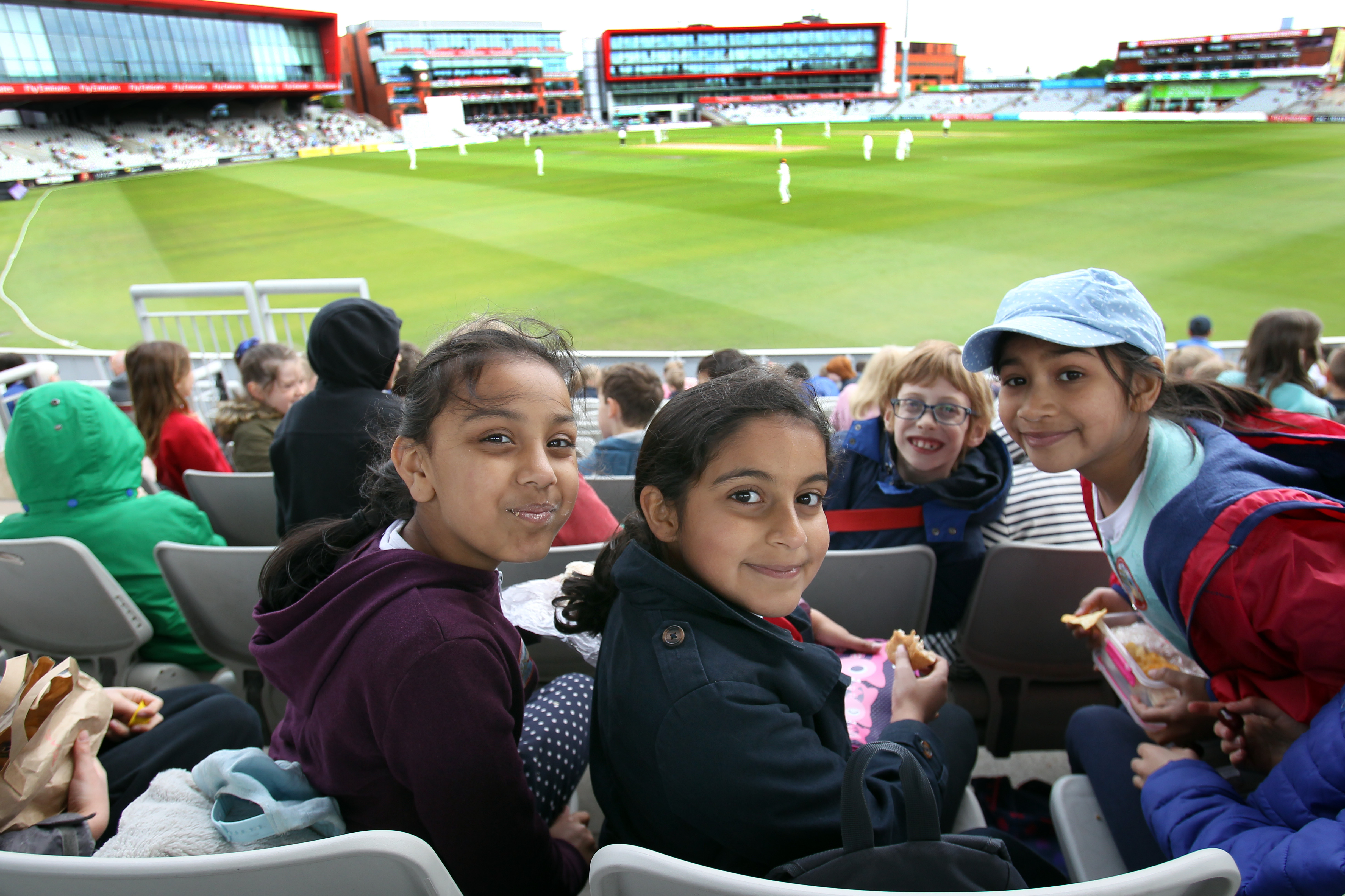 schools cricket 24.jpg