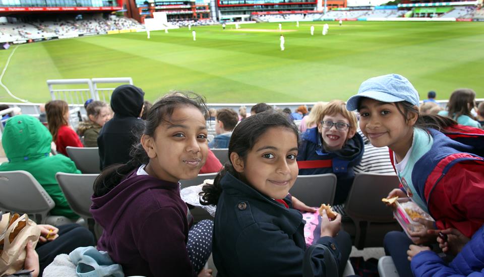 schools cricket 24.jpg